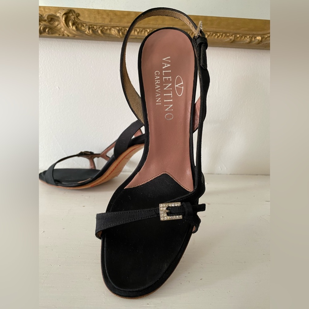 Valentino Sandals - Picture 3 of 9